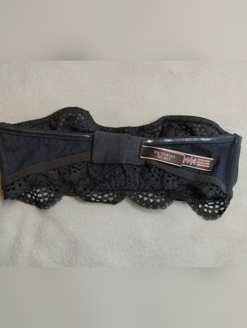 Victoria's Secret Strapless Bra Black Eyelet Lace Trim Underwire Bandeau Size XS - Picture 5 of 7